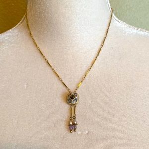 Adorable necklace 17 1/2” gold plated & pearls